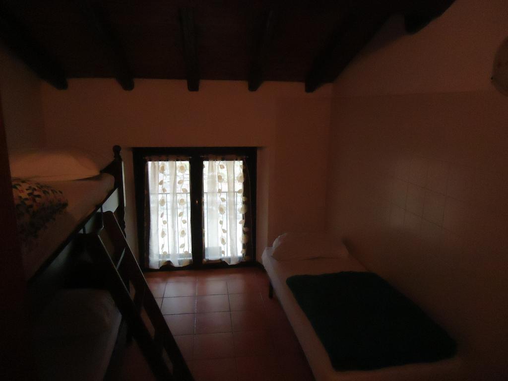 Rifugio Alpetto Di Torno Hostel Sormano Ngoại thất bức ảnh