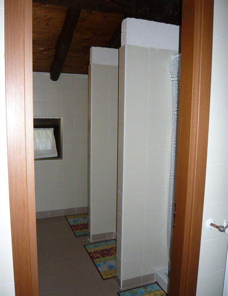 Rifugio Alpetto Di Torno Hostel Sormano Ngoại thất bức ảnh