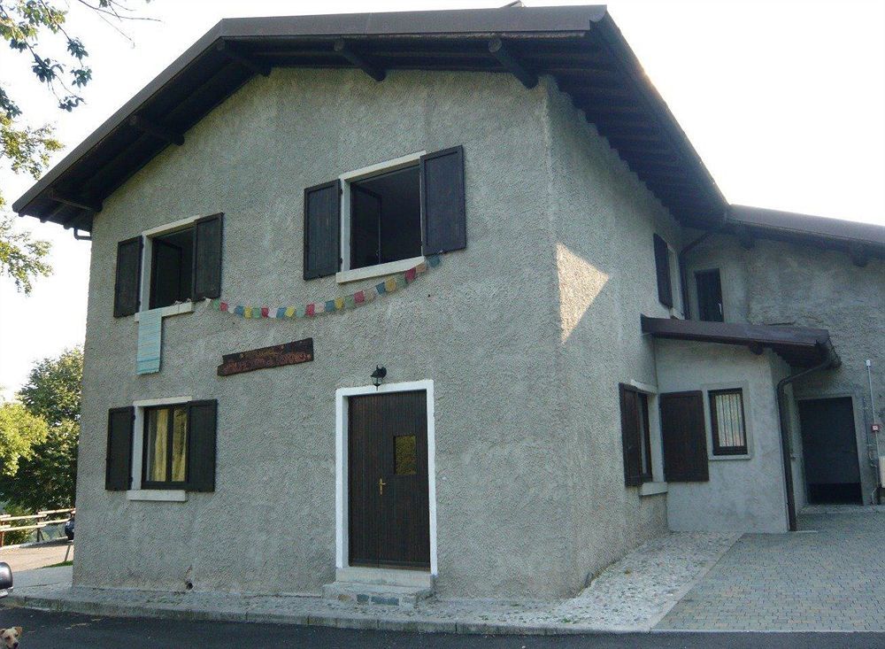 Rifugio Alpetto Di Torno Hostel Sormano Ngoại thất bức ảnh